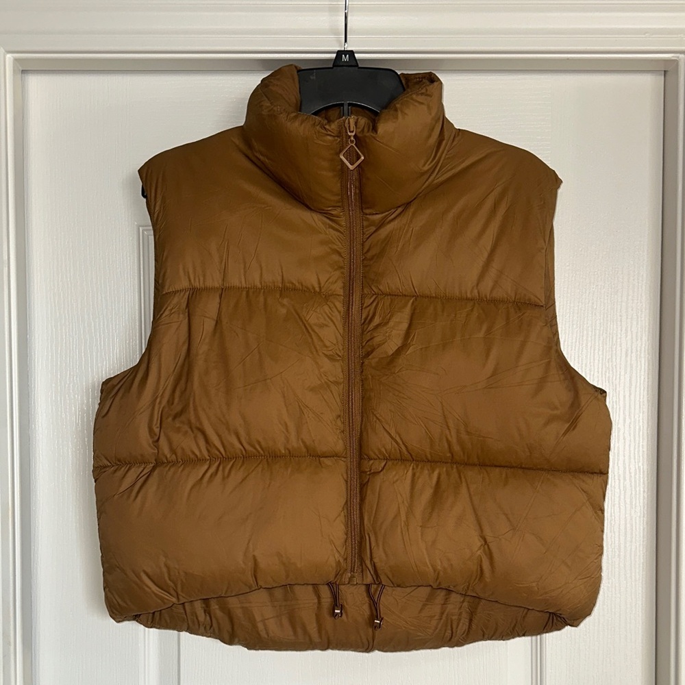 Cropped Camel Colored Puffer Cozy Winter Vest - Picture 2 of 7